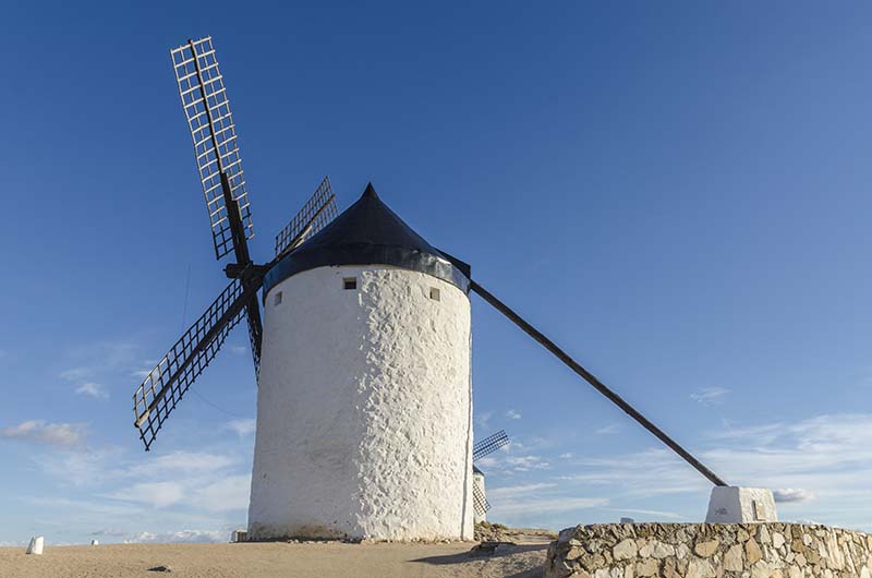 Toledo - Consuegra 28 - molinos de viento.jpg